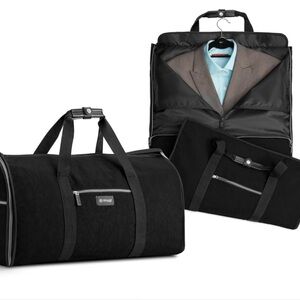 Biaggi Hangeroo Two-In-One Garment Bag and Duffle
